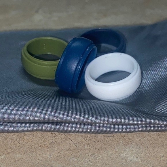 Silicone rings size 9 - Picture 1 of 3